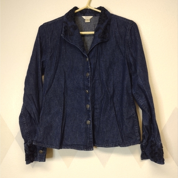 Christopher & Banks vintage dark blue blouse with raised trim details - Picture 1 of 12